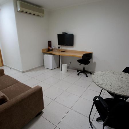 Oitis Hotel Goiânia Rom bilde