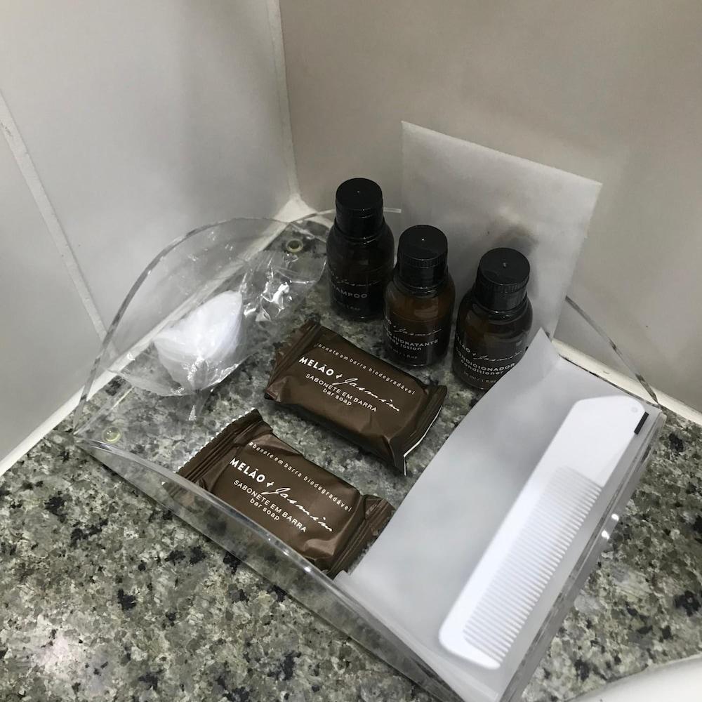 Oitis Hotel Goiânia Eksteriør bilde