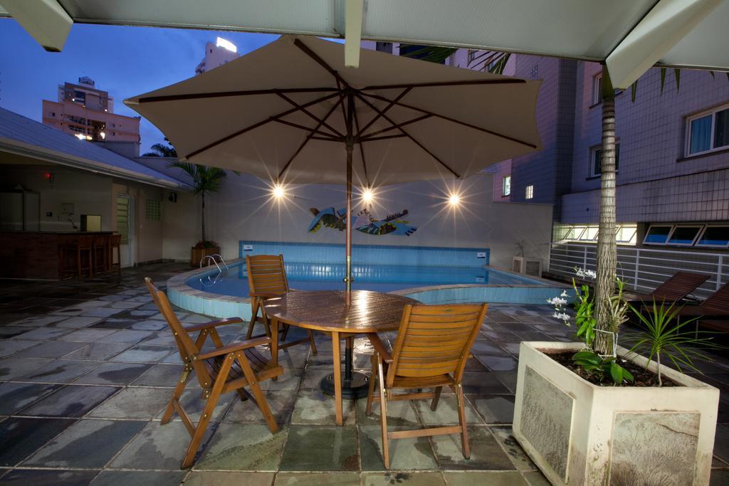 Oitis Hotel Goiânia Eksteriør bilde