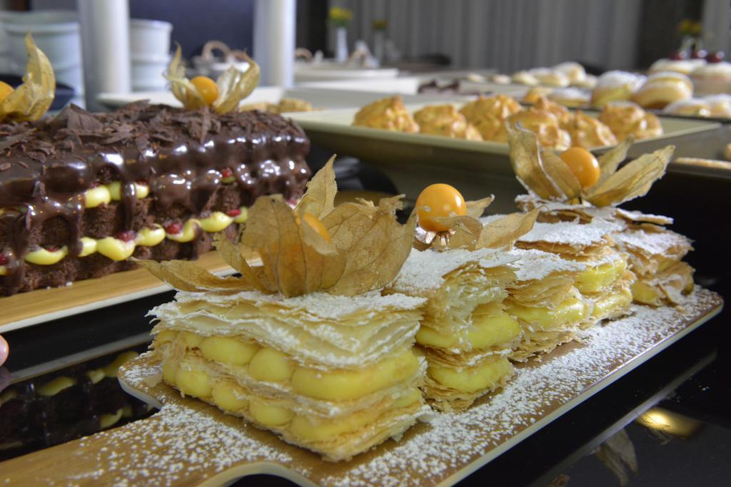 Oitis Hotel Goiânia Eksteriør bilde