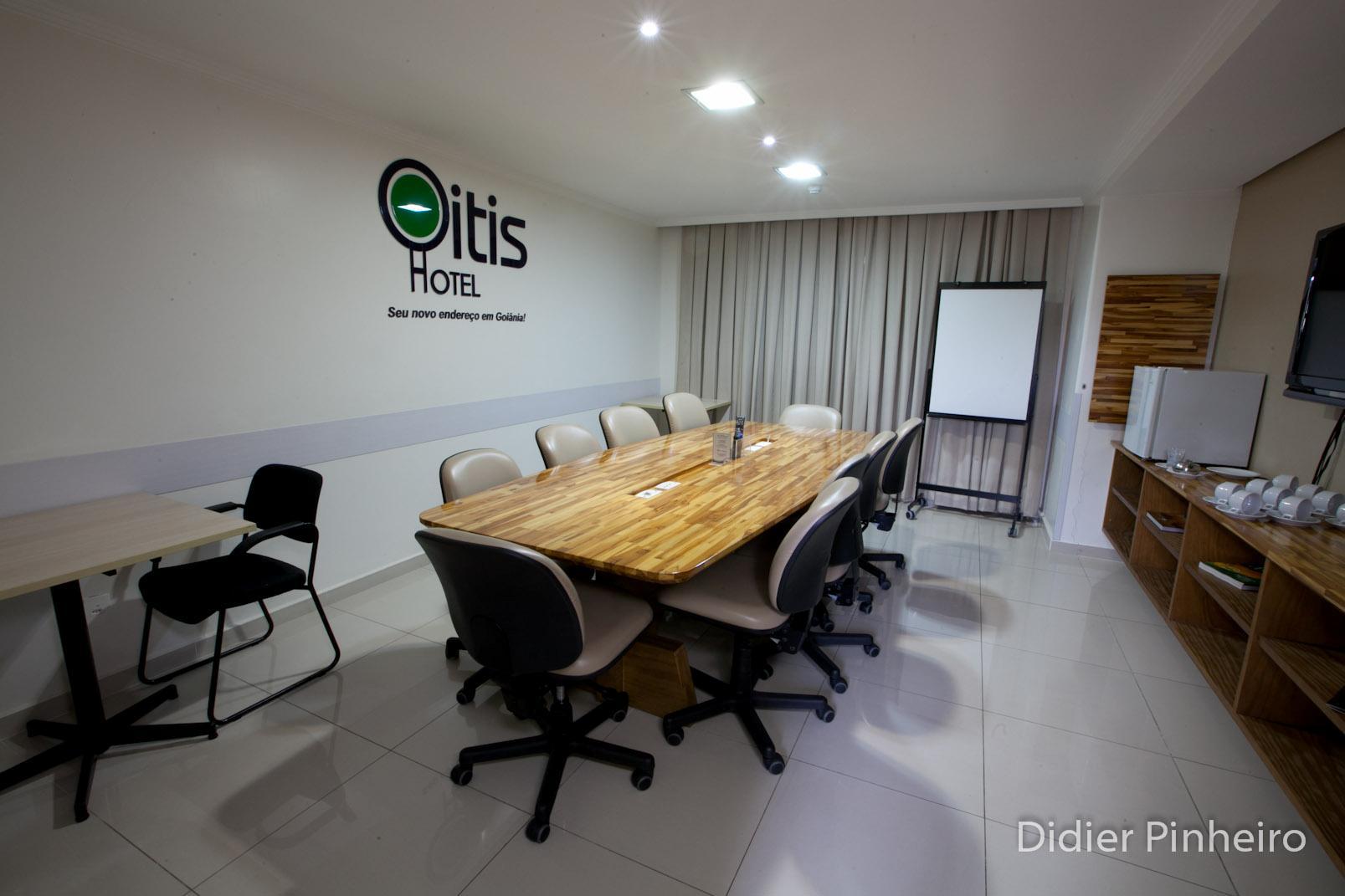 Oitis Hotel Goiânia Eksteriør bilde